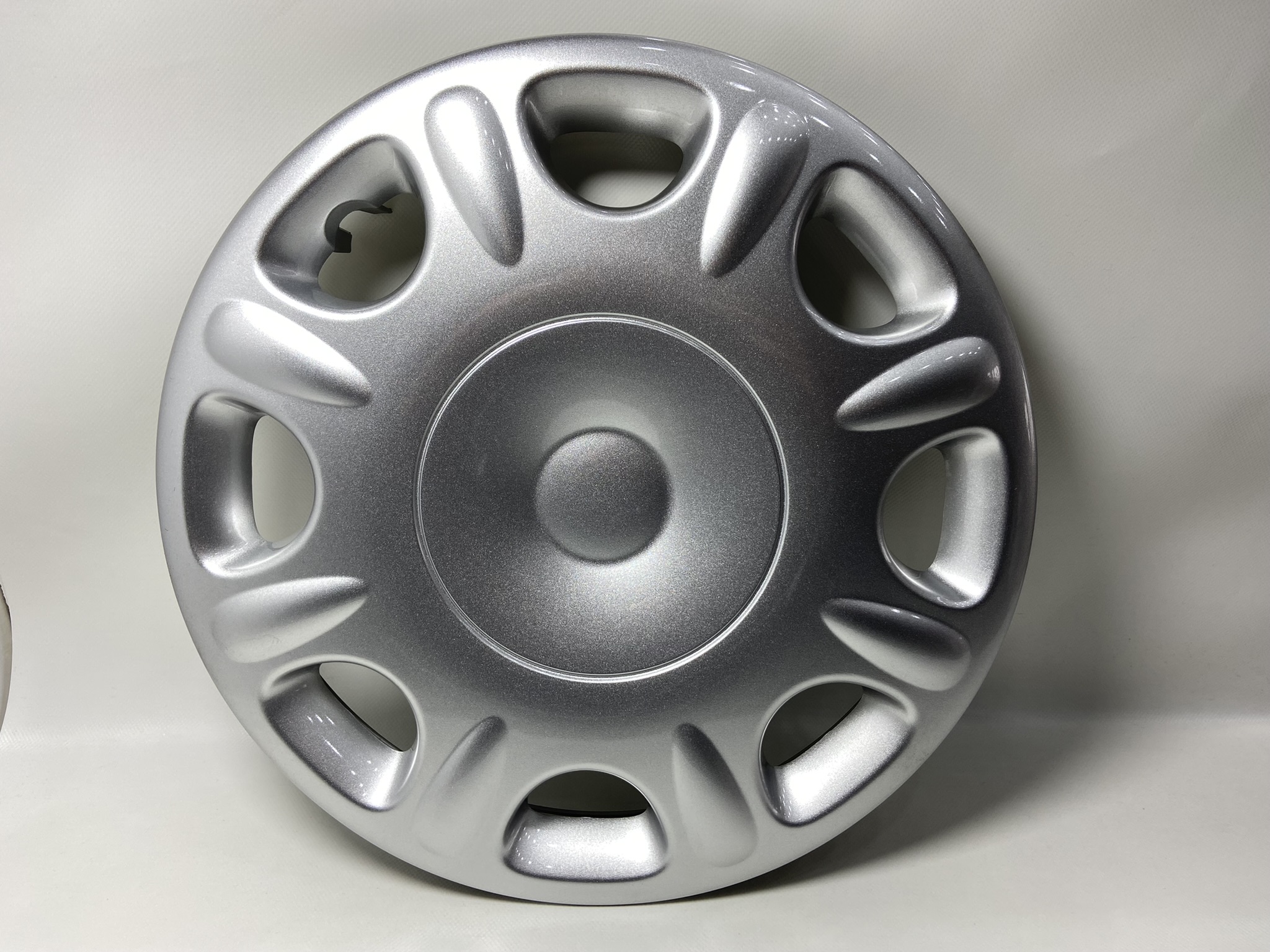 7700413091 M / MAİS / JANT KAPAĞI R19 MEGANE I 14"
