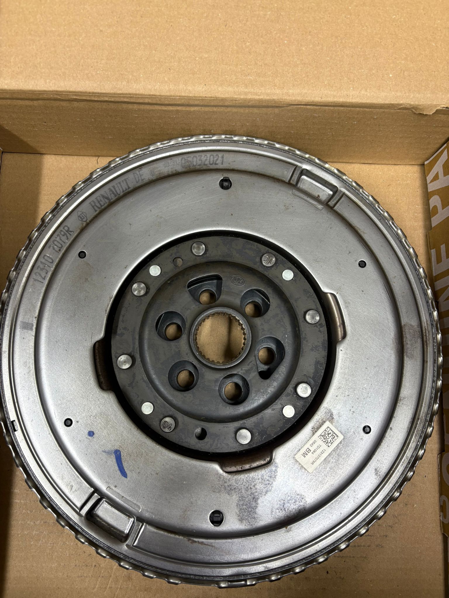 123107079R O / ORJİNAL / VOLAN CLİO V MEGANE IV H5H