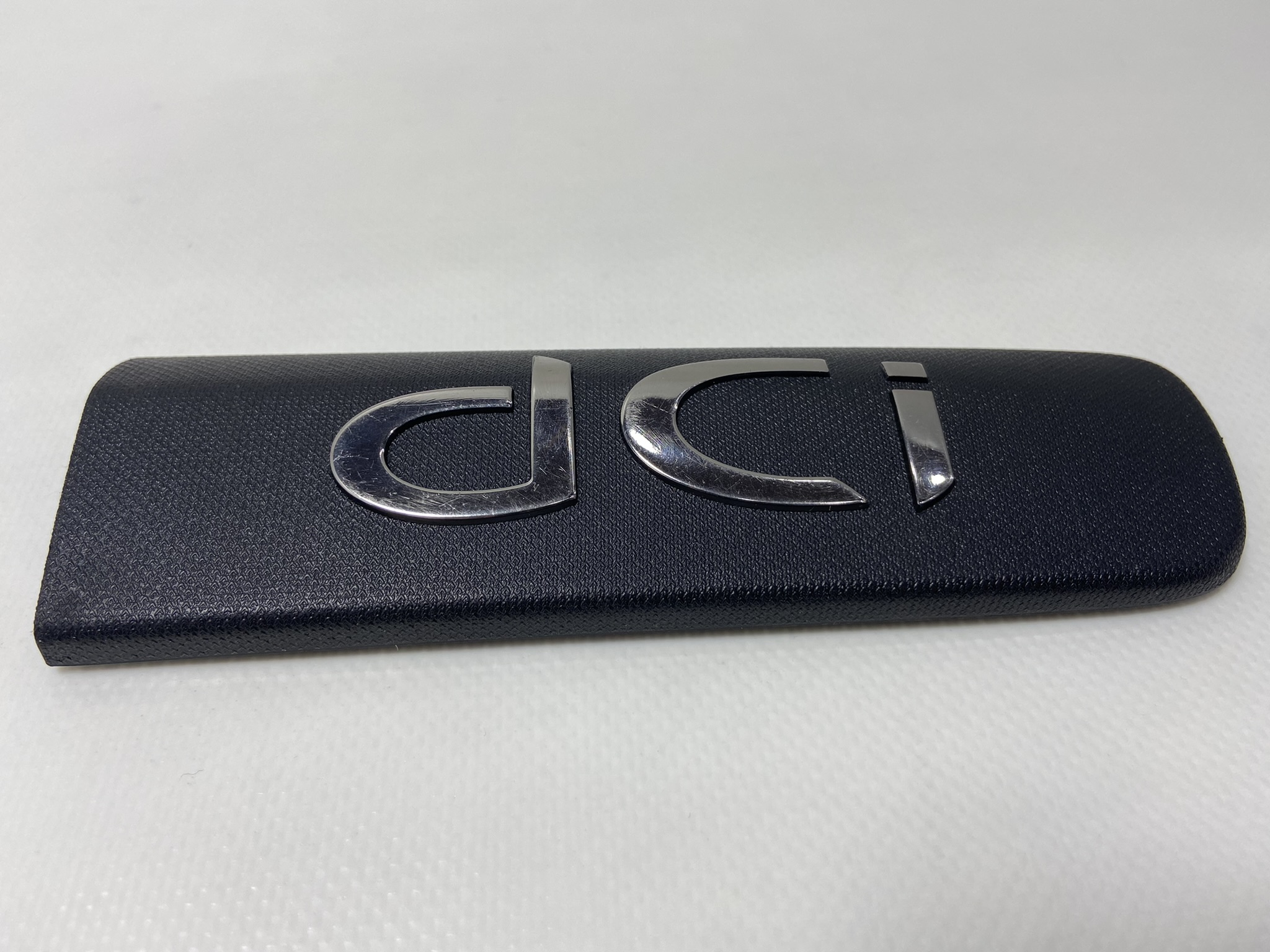 8200376770 M / MAİS / MONOGRAM YAZI CLİO II ( DCİ )